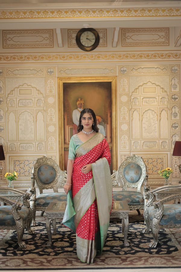 Kanjivaram Silk Saree with Zari Weaving and Unstitched Blouse